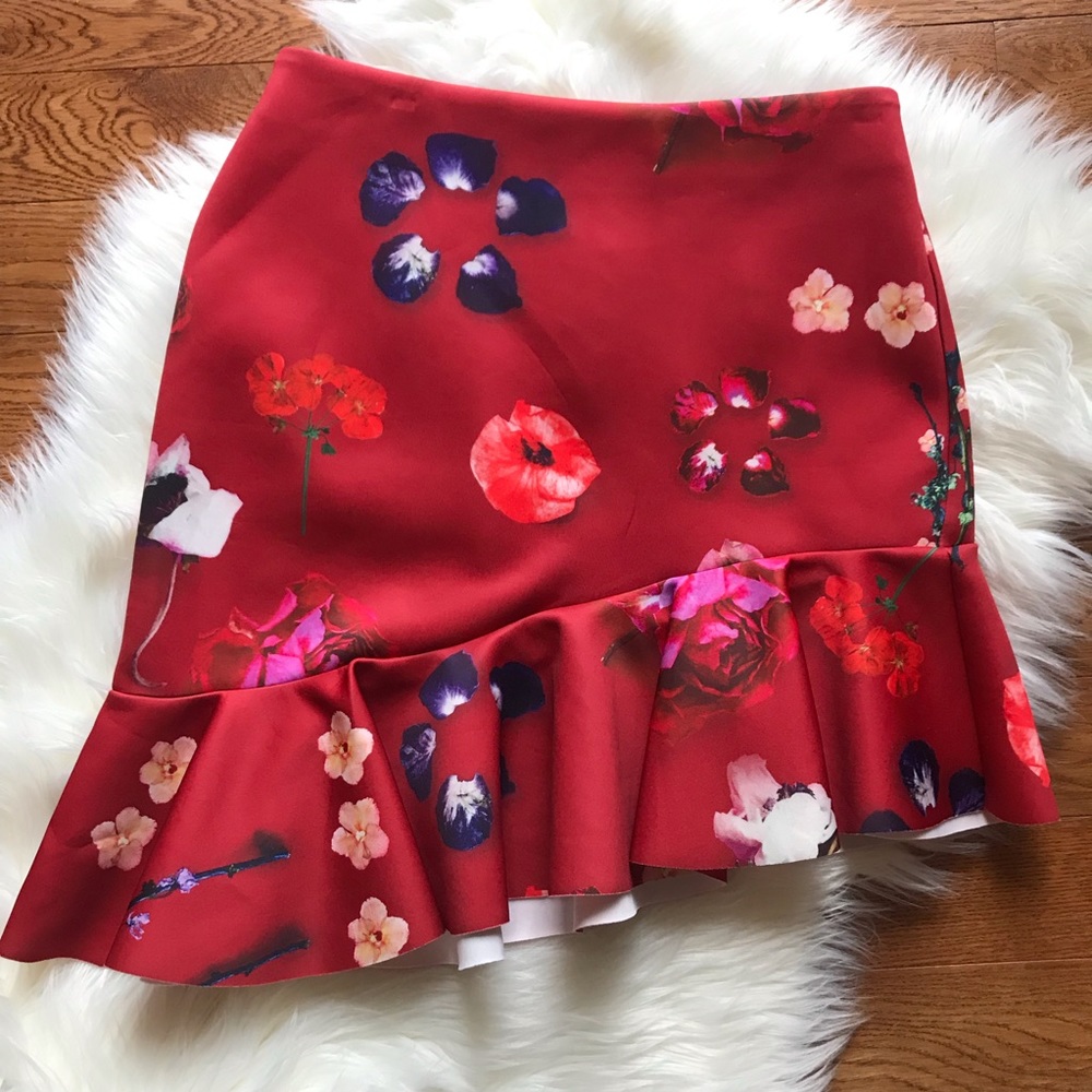 ASOS NWOT Scuba floral asymmetrical peplum skirt